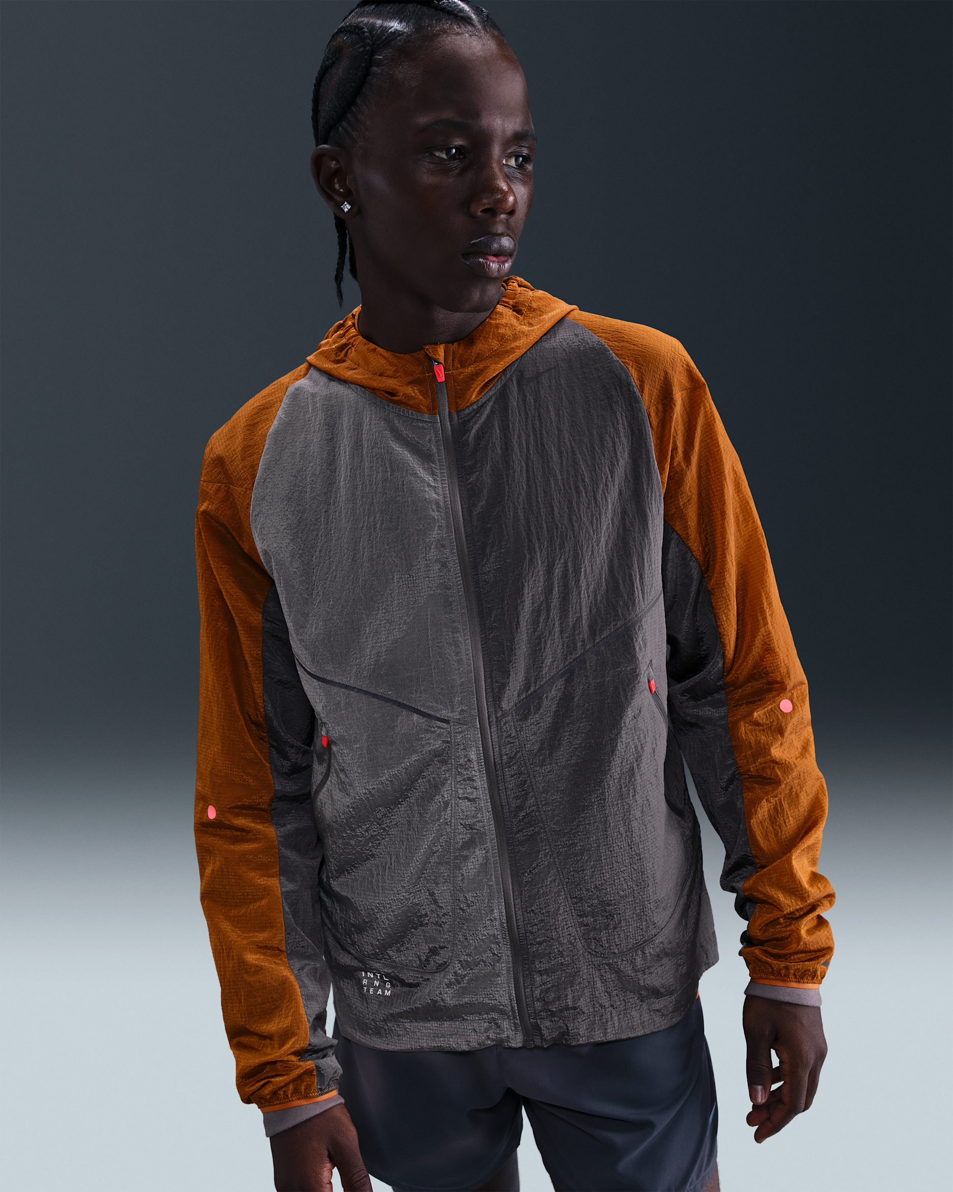 Nike Running Division Men's Water-Repellent Running Jacket. Nike LU